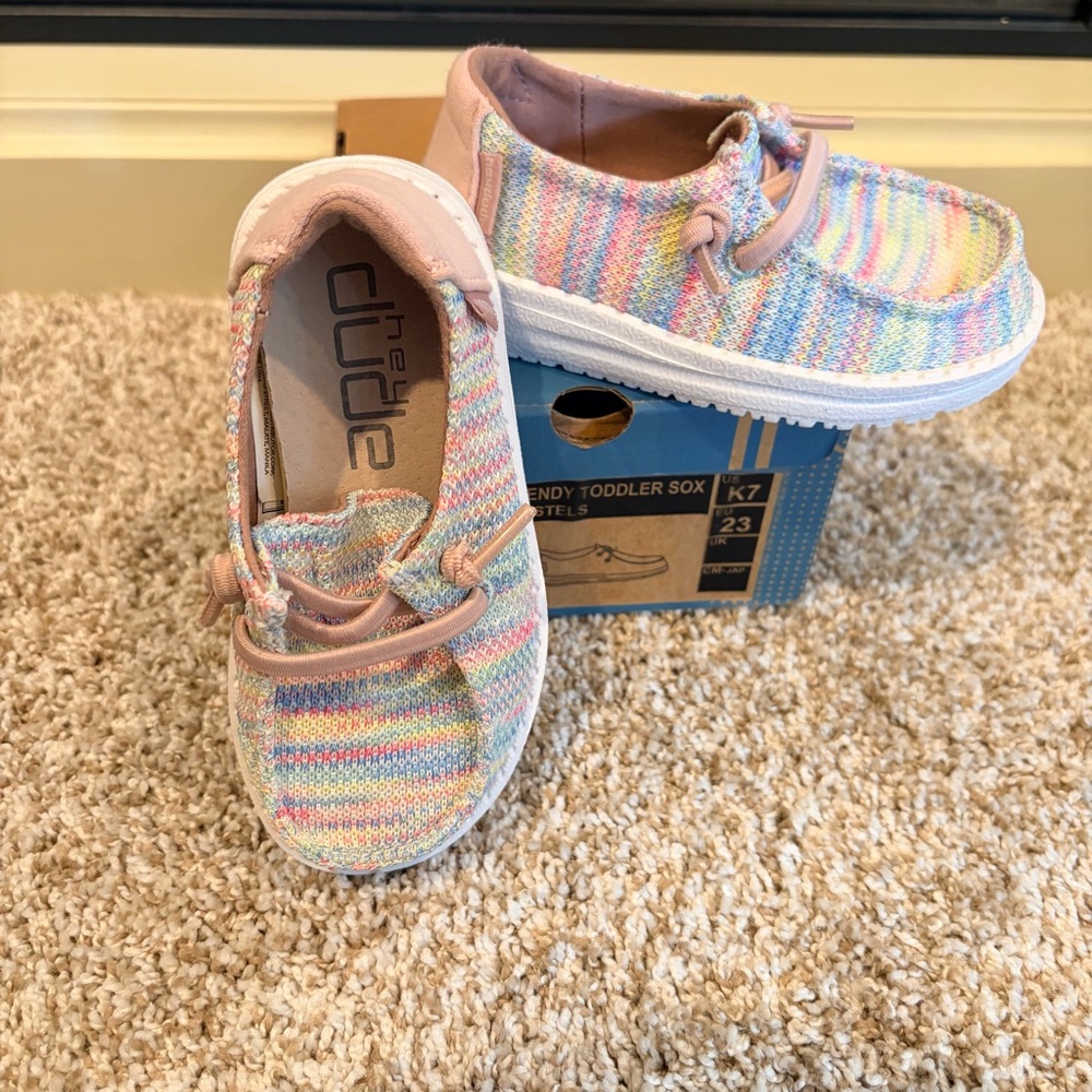 NEW Toddler Slip-On Sneakers Size 7 – Pastel Rainbow – Hey Dude Style - W/Box